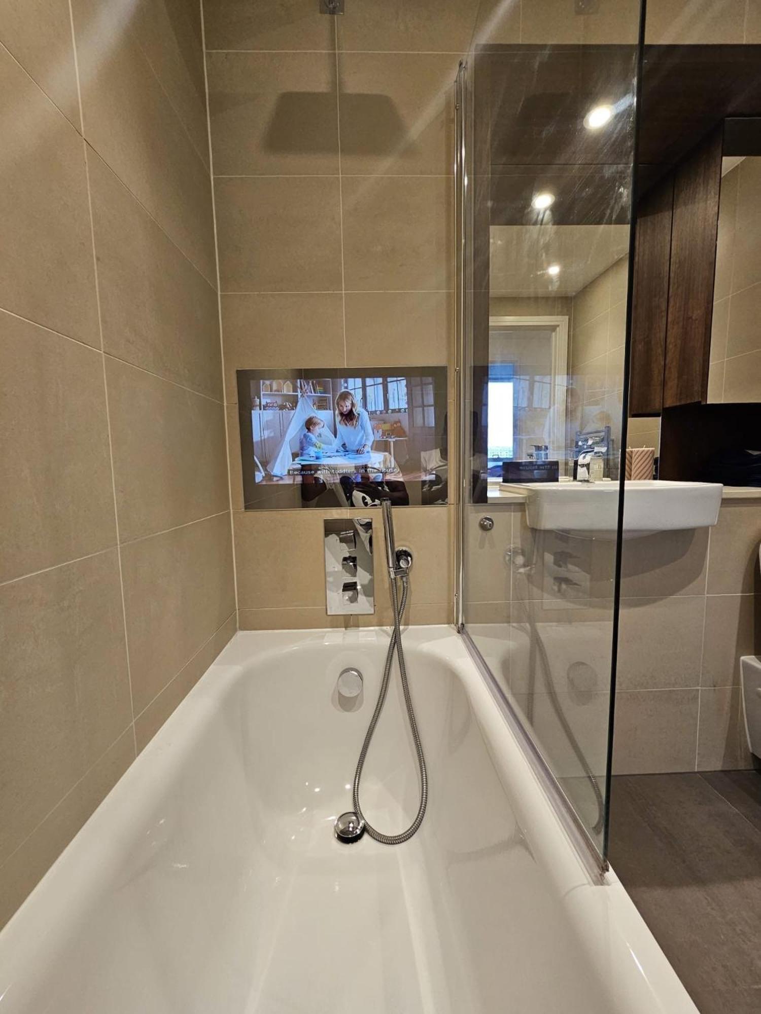 Cozy Canary Wharf Apartment *